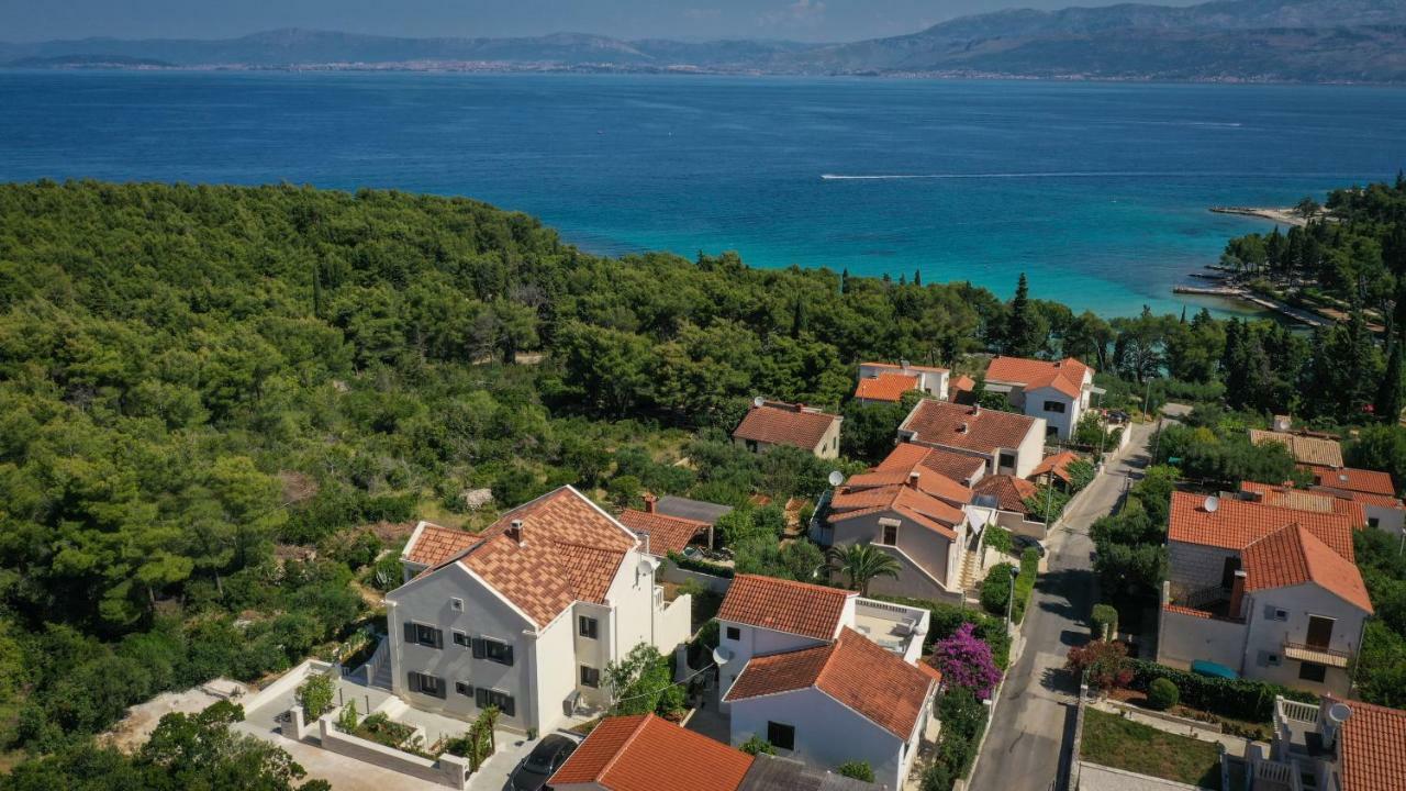 Ocean'S Serenity Supetar Exterior photo