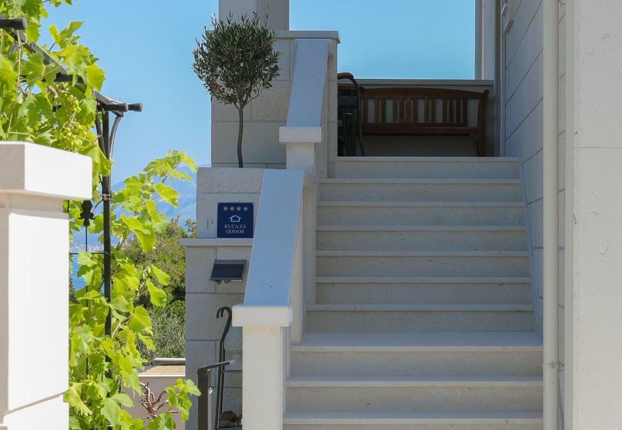 Ocean'S Serenity Supetar Exterior photo
